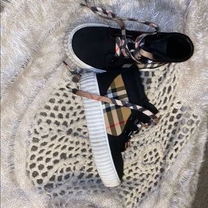 Burberry sneakers for kids